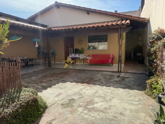 casa-venda-santa-fe-betim-1020313