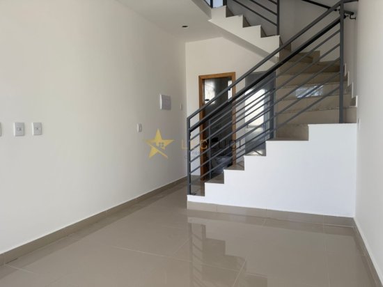 casa-geminada-venda-alto-das-flores-betim-mg-1021429